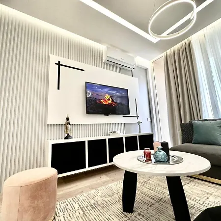 Fantasea By Damm's * Palasë